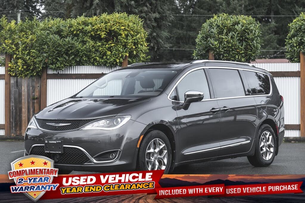 2017 Chrysler Pacifica Limited FWD