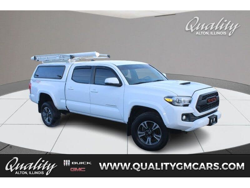 2017 Toyota Tacoma TRD Sport V6 Double Cab LB 4WD