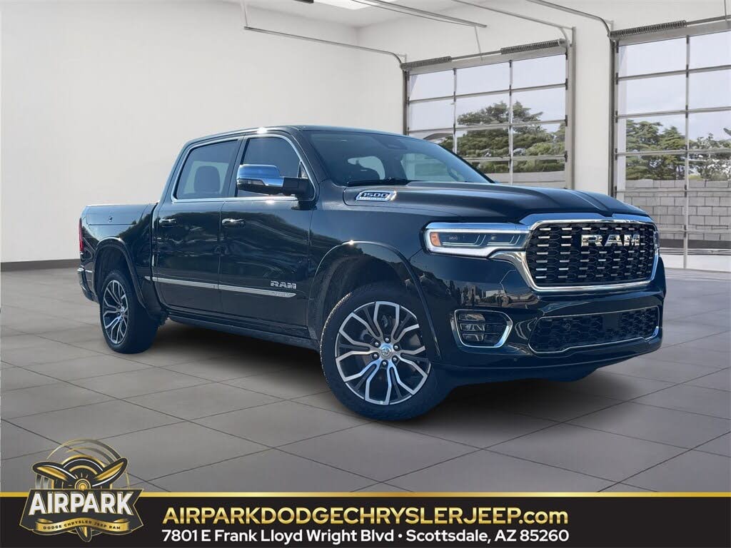 2026 RAM 1500 Tungsten Crew Cab 4WD