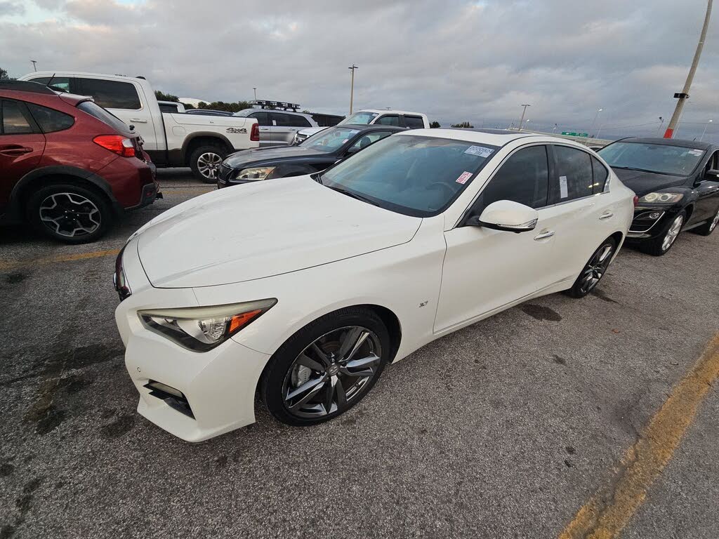 2014 INFINITI Q50 3.7 Sport AWD