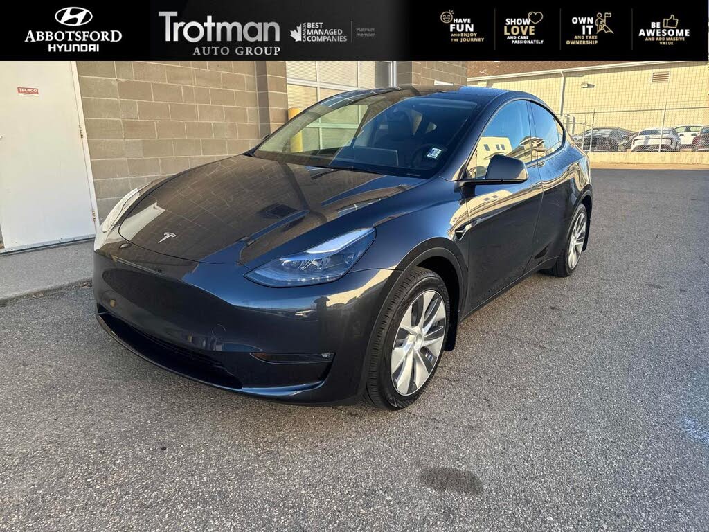 2024 Tesla Model Y Long Range AWD