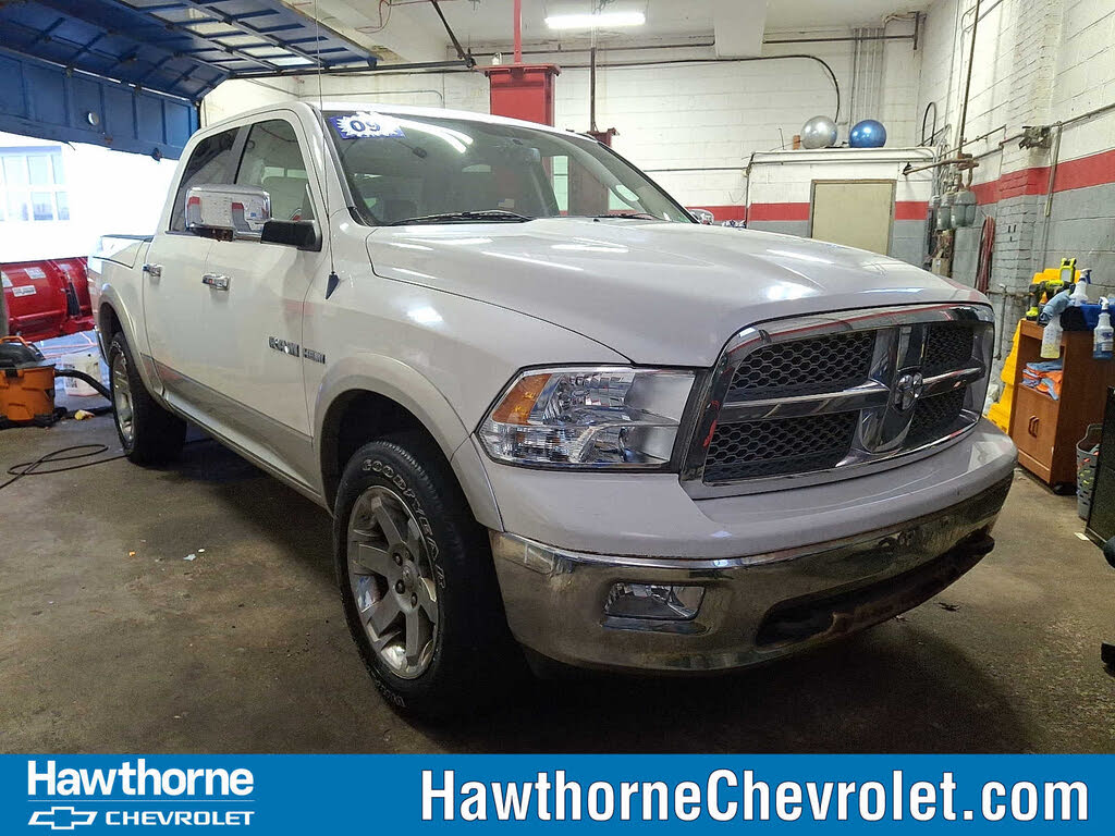 2009 Dodge RAM 1500 Laramie Crew Cab 4WD