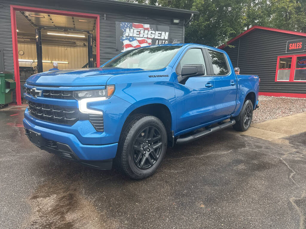 2023 Chevrolet Silverado 1500 RST Crew Cab 4WD