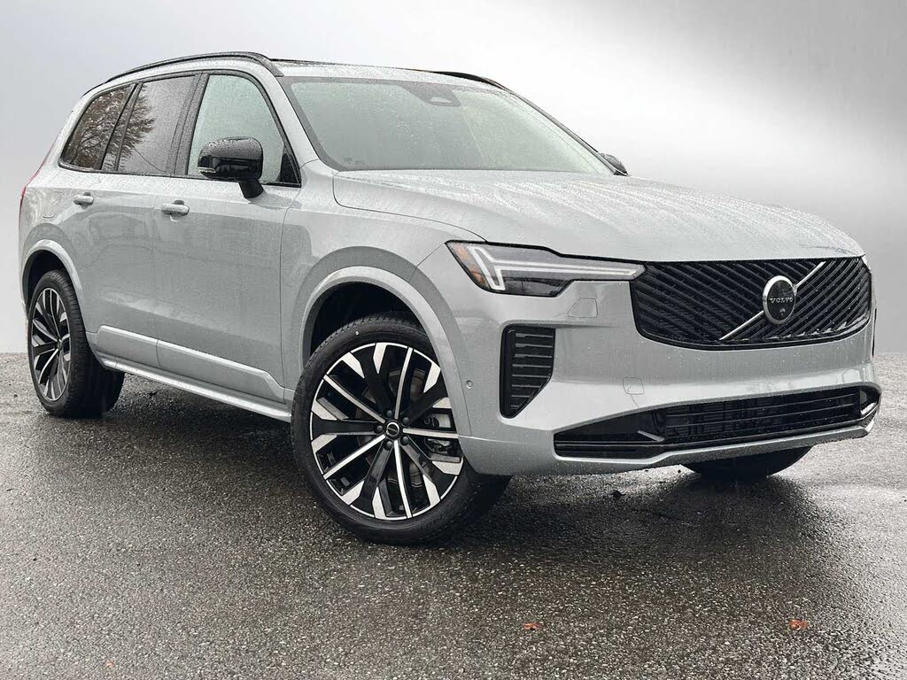 2026 Volvo XC90 B6 Ultra Dark 7-Passenger AWD