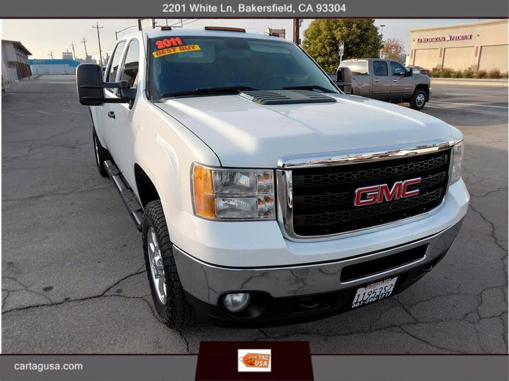 2011 GMC Sierra 2500HD SLE Crew Cab 4WD