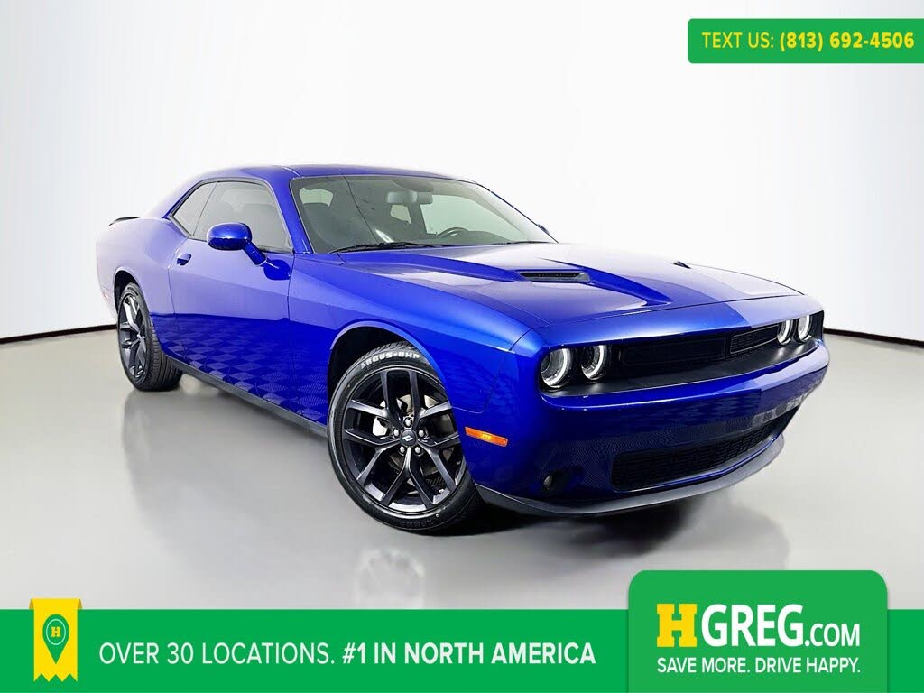 2022 Dodge Challenger SXT RWD