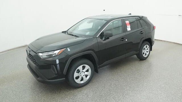 2025 Toyota RAV4 LE FWD