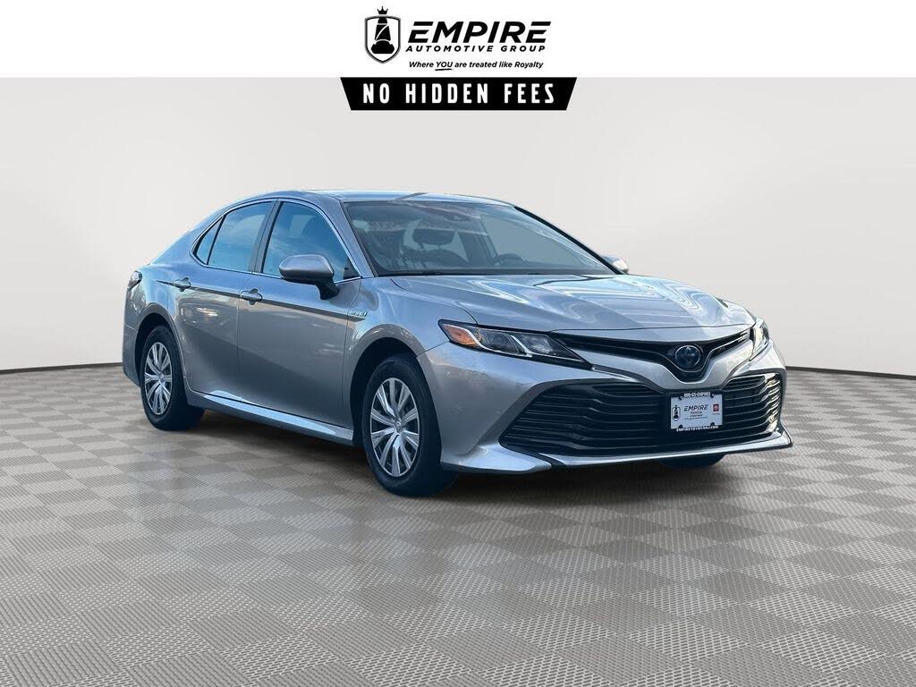 2020 Toyota Camry Hybrid LE FWD