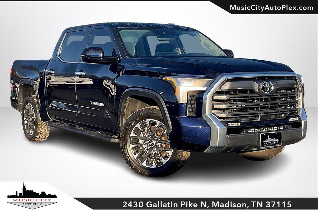 2022 Toyota Tundra Limited CrewMax Cab 4WD
