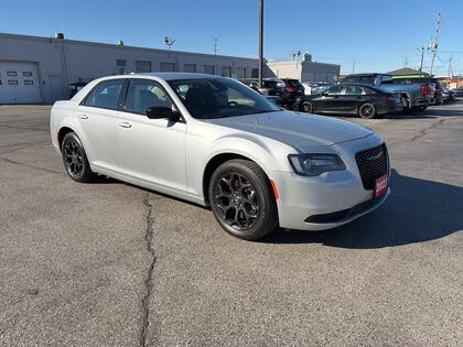 2023 Chrysler 300 Touring AWD