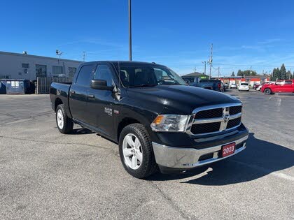2023 RAM 1500 Classic SLT Crew Cab 4WD