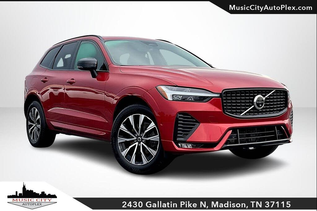 2023 Volvo XC60 B5 Plus Dark Theme AWD