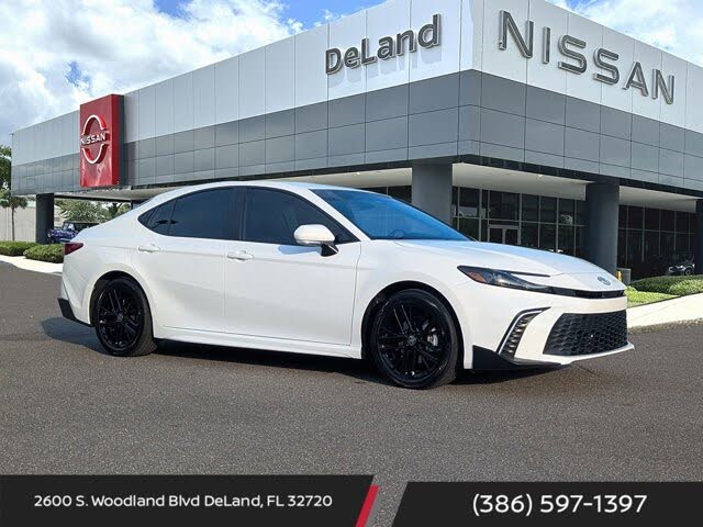 2025 Toyota Camry XLE FWD