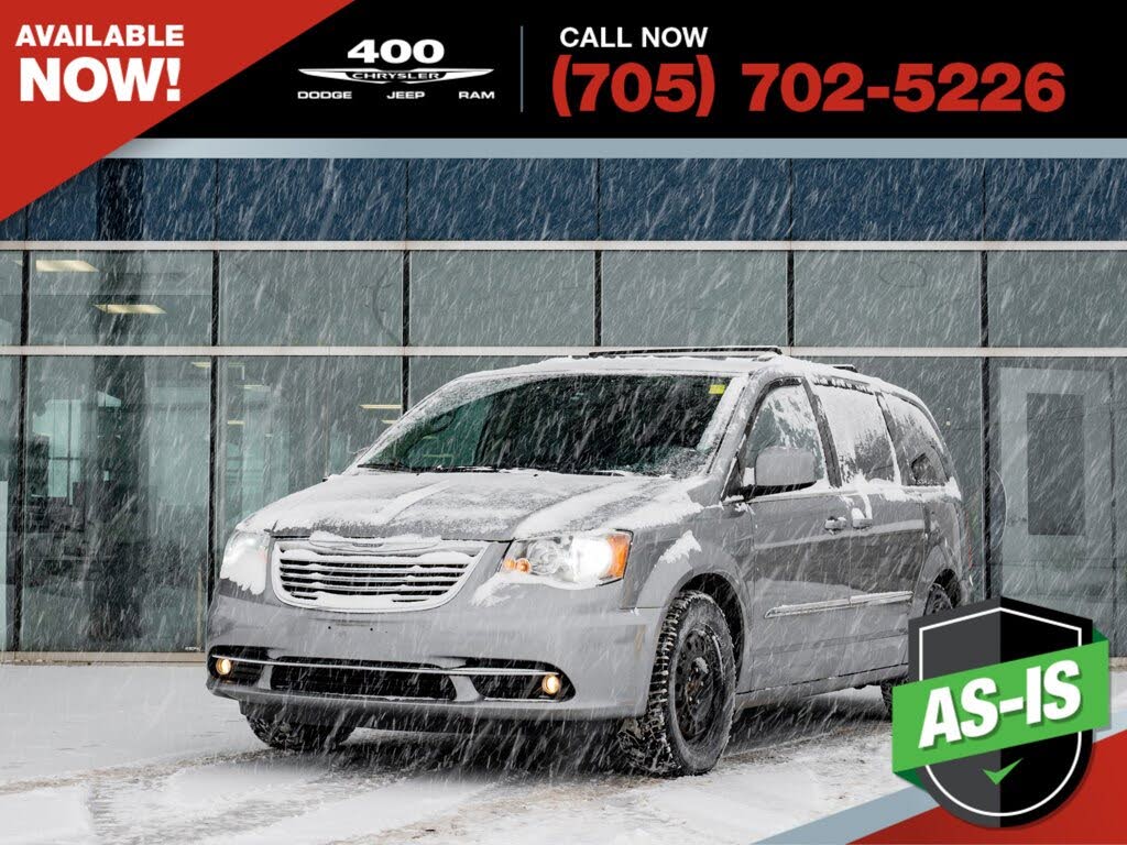 2016 Chrysler Town & Country Touring-L FWD