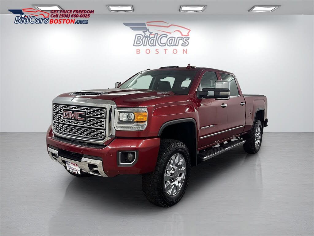 2018 GMC Sierra 2500HD Denali Crew Cab SB 4WD