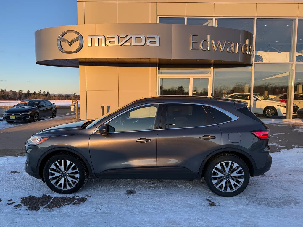 2020 Ford Escape Hybrid Titanium AWD