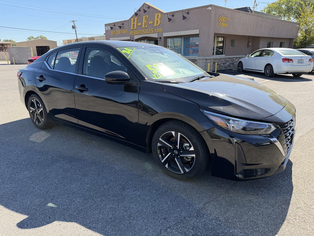 2024 Nissan Sentra SV FWD