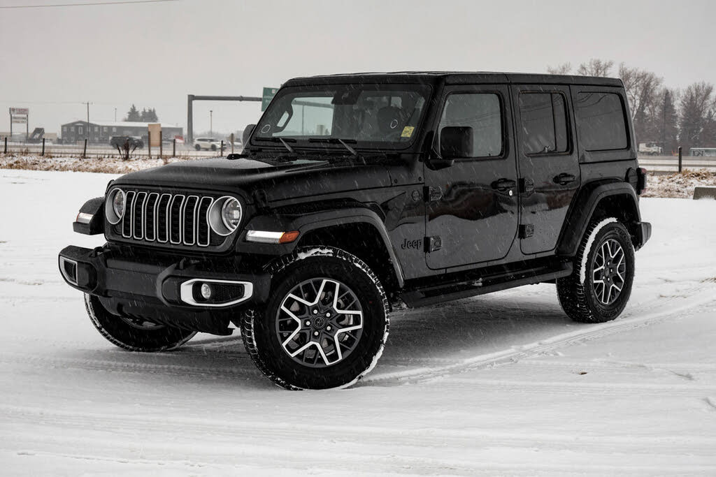 2025 Jeep Wrangler Sahara 4-Door 4WD