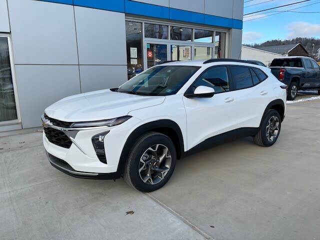 2026 Chevrolet Trax LT FWD