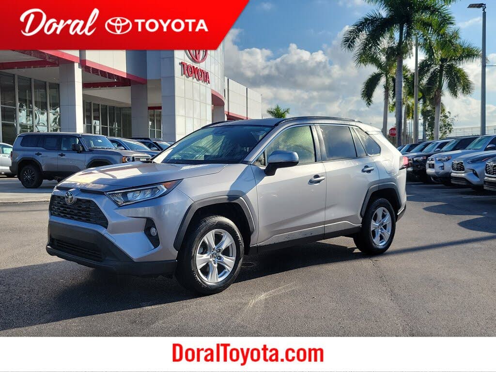 2021 Toyota RAV4 XLE FWD