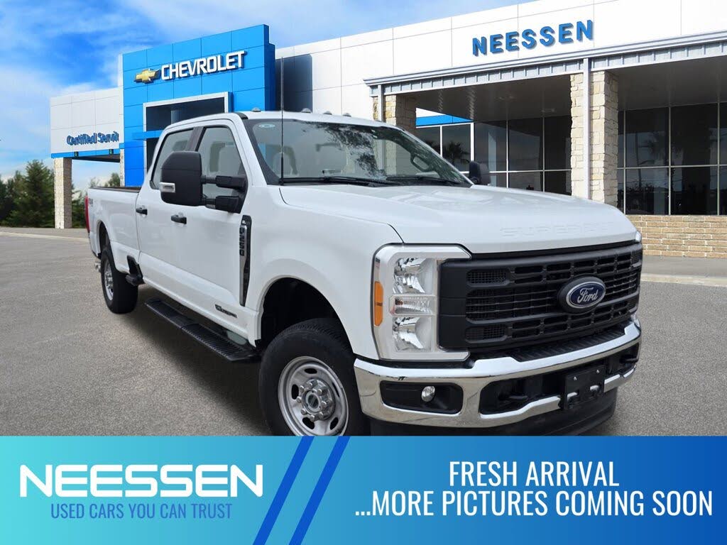 2023 Ford F-250 Super Duty XL Crew Cab 4WD