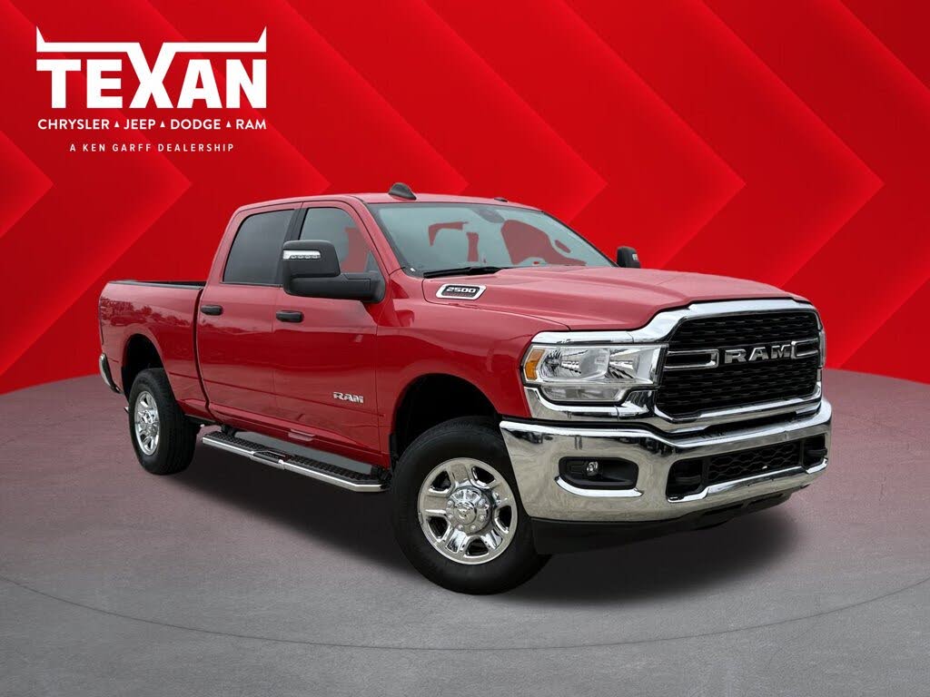 2024 RAM 2500 Big Horn Crew Cab 4WD