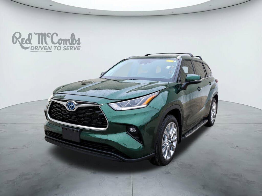 2024 Toyota Highlander Hybrid Limited FWD