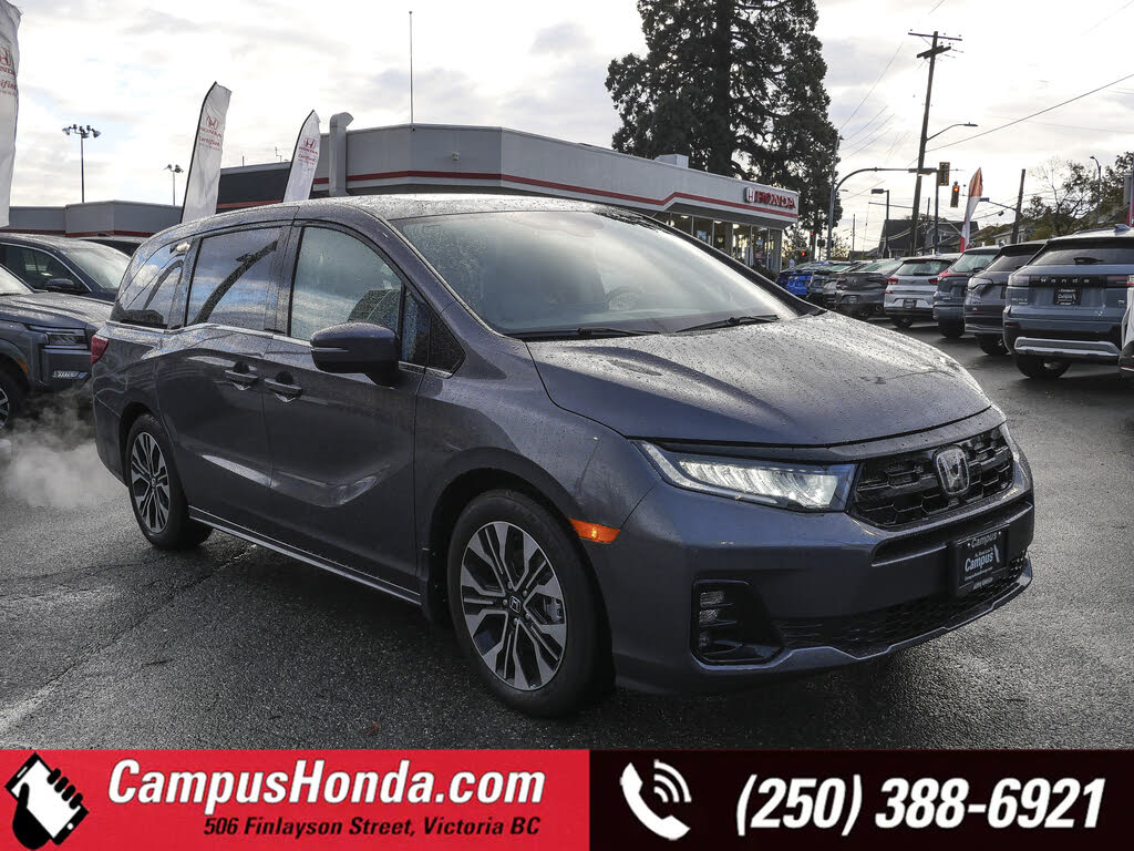Honda Odyssey Touring FWD 2025