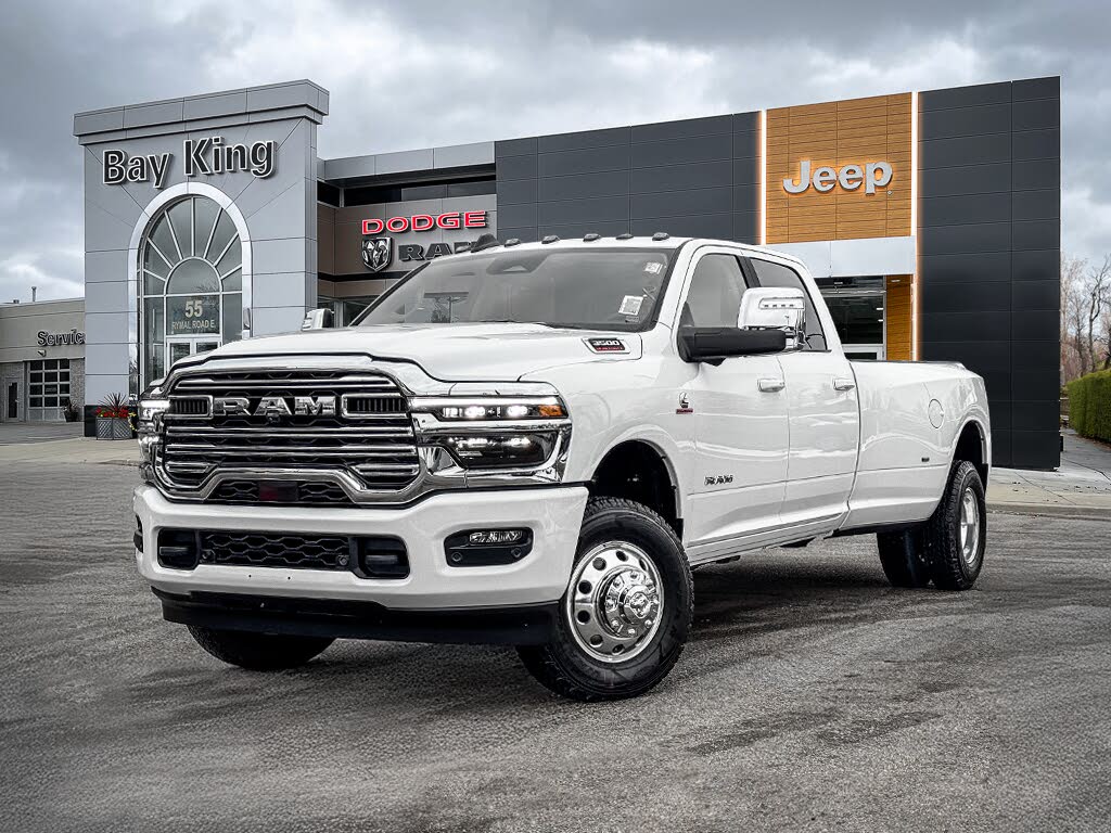 2025 RAM 3500 Laramie Crew Cab LB DRW 4WD