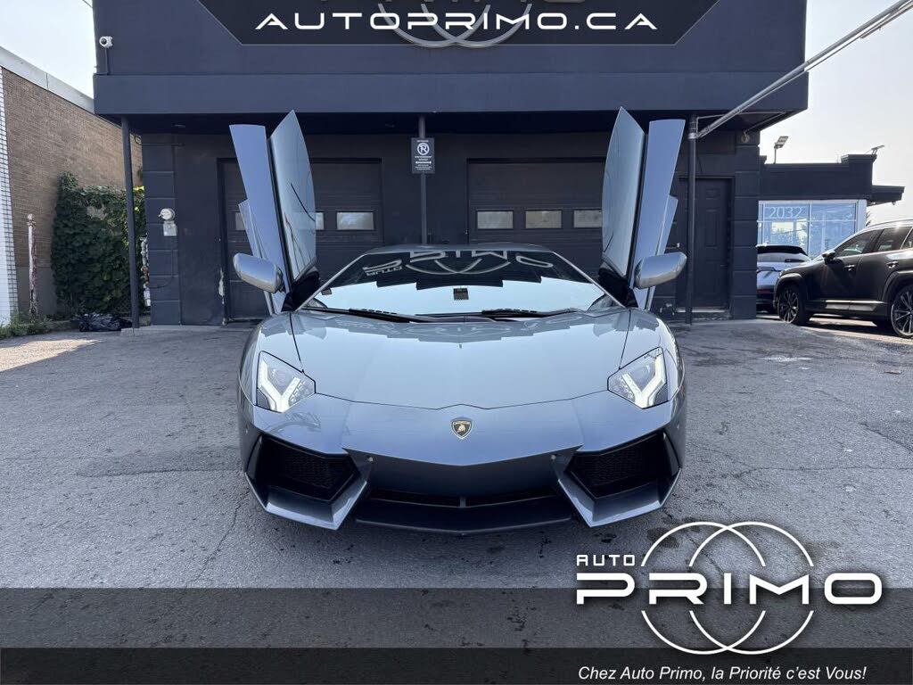 2014 Lamborghini Aventador LP 700-4