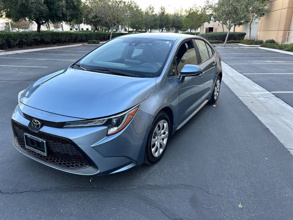 2020 Toyota Corolla LE FWD