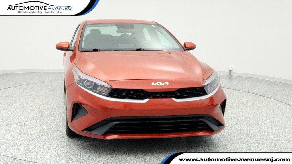 2023 Kia Forte LXS FWD