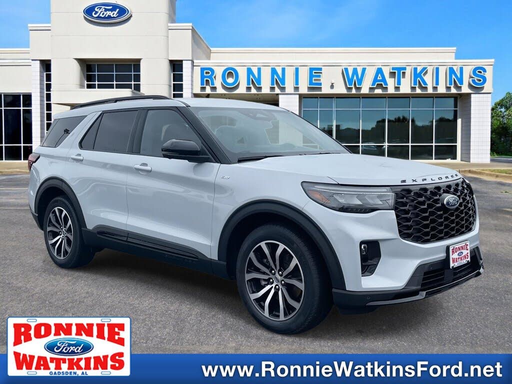 2026 Ford Explorer ST-Line RWD