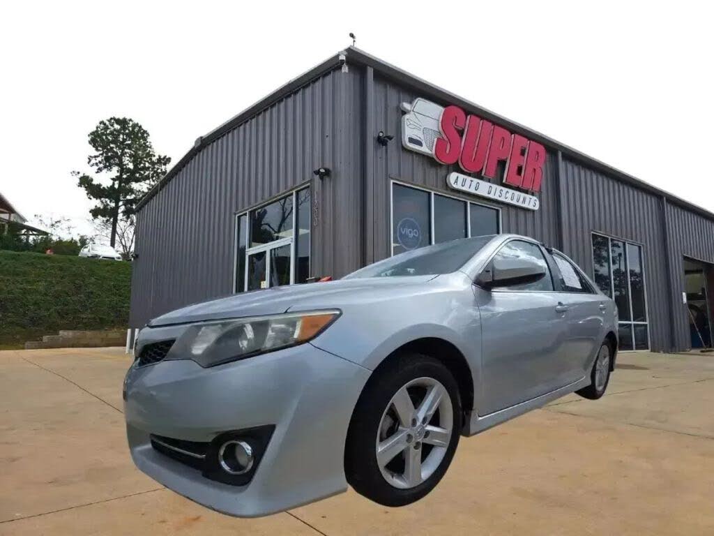 2014 Toyota Camry SE