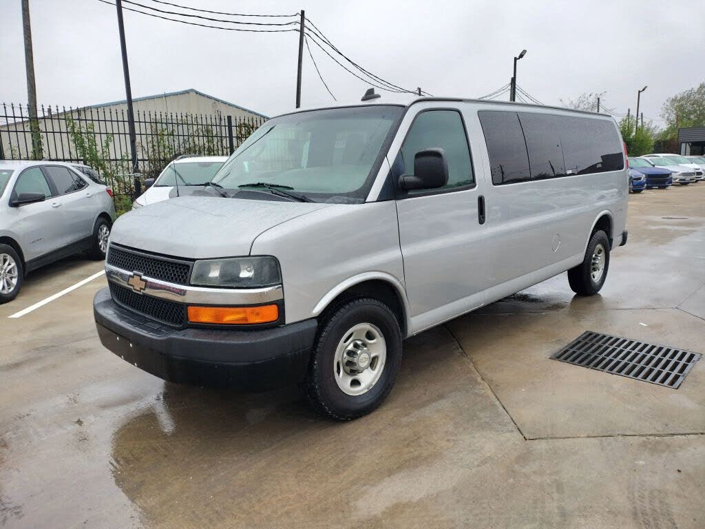 2016 Chevrolet Express 3500 1LT Extended RWD