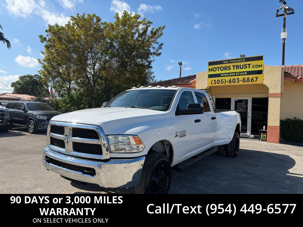 2018 RAM 3500 Tradesman Crew Cab LB DRW 4WD