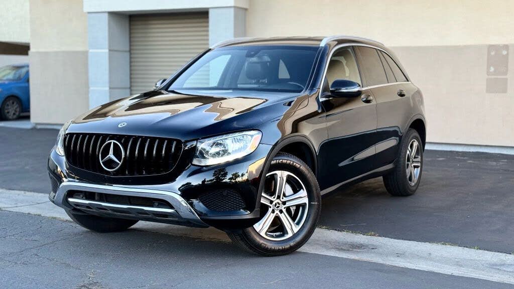 2019 Mercedes-Benz GLC 300 RWD