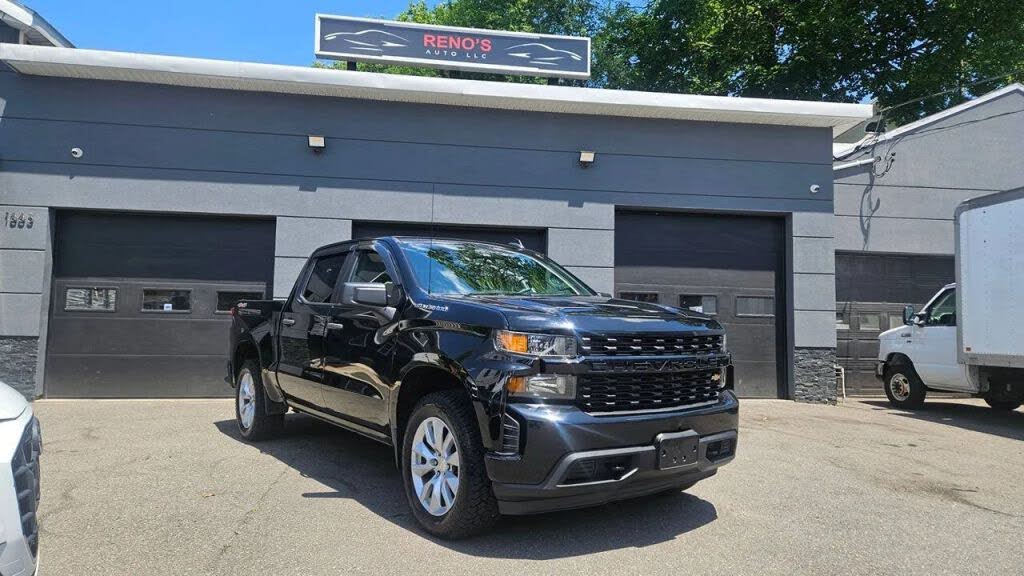 2020 Chevrolet Silverado 1500 Custom Crew Cab 4WD