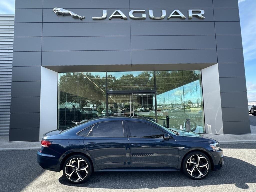 2020 Volkswagen Passat 2.0T R-Line FWD