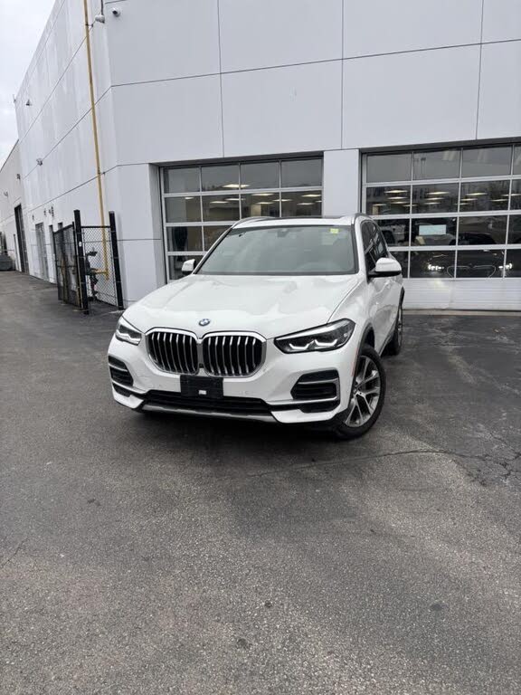 2022 BMW X5 xDrive40i AWD