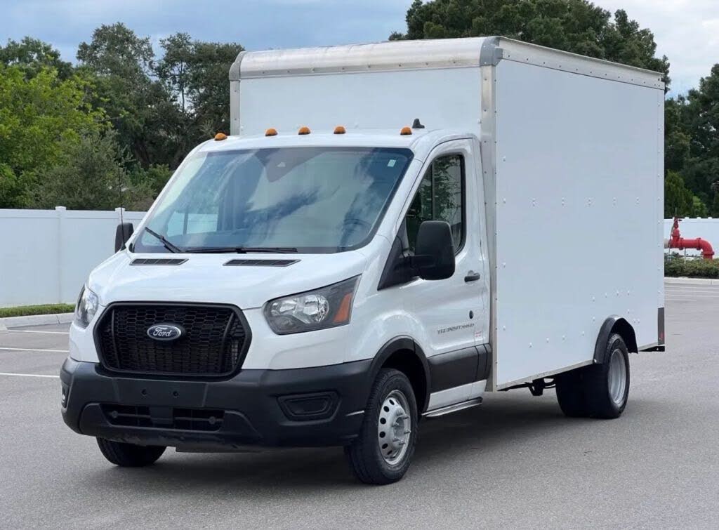 2022 Ford Transit Chassis 350 HD 9950 GVWR 156 Cutaway DRW RWD