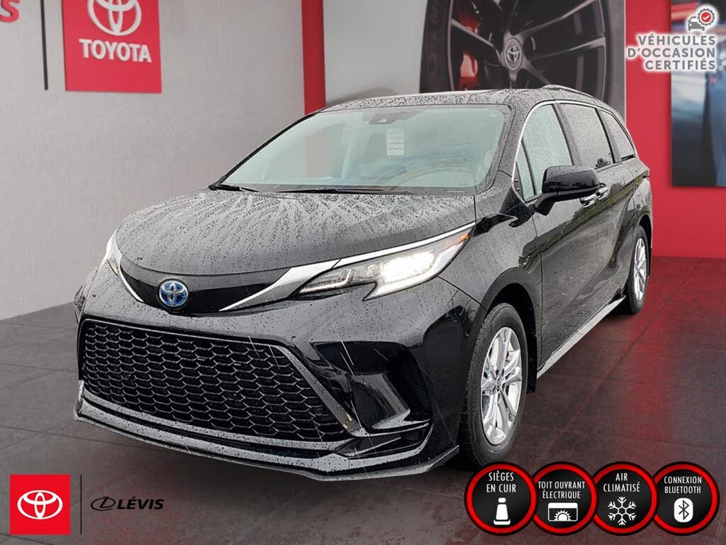 2022 Toyota Sienna XSE 7-Passenger AWD