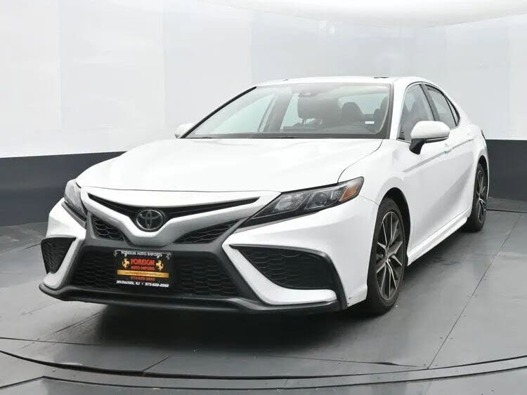 2023 Toyota Camry SE FWD