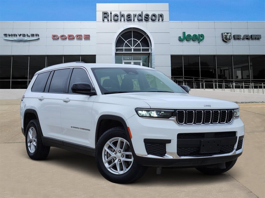2024 Jeep Grand Cherokee L Laredo RWD