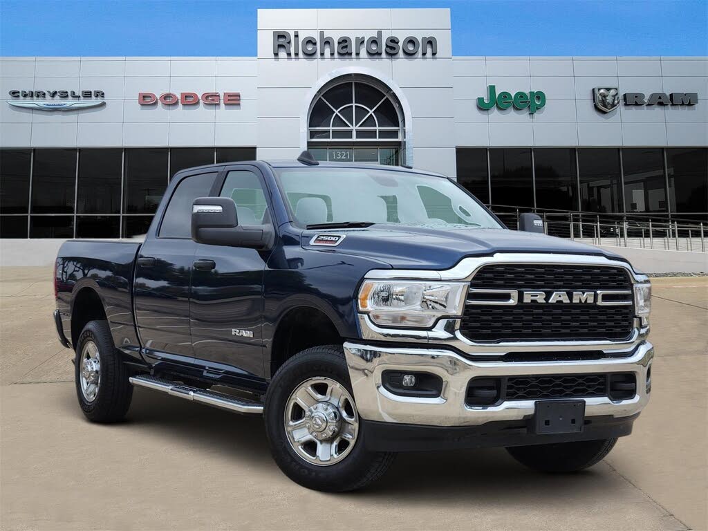 2024 RAM 2500 Big Horn Crew Cab 4WD