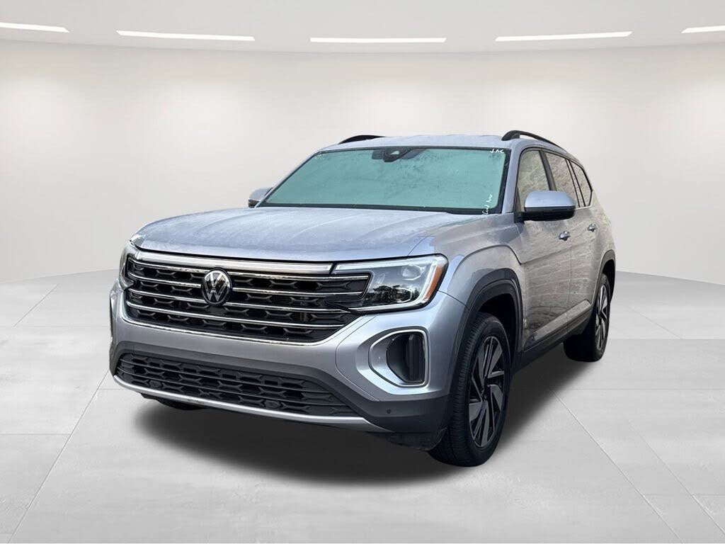 2024 Volkswagen Atlas SE FWD with Technology