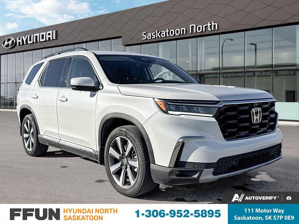 Honda Pilot Touring AWD 2025