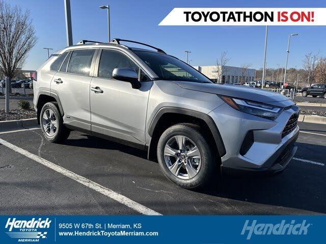 2025 Toyota RAV4 Hybrid XLE AWD