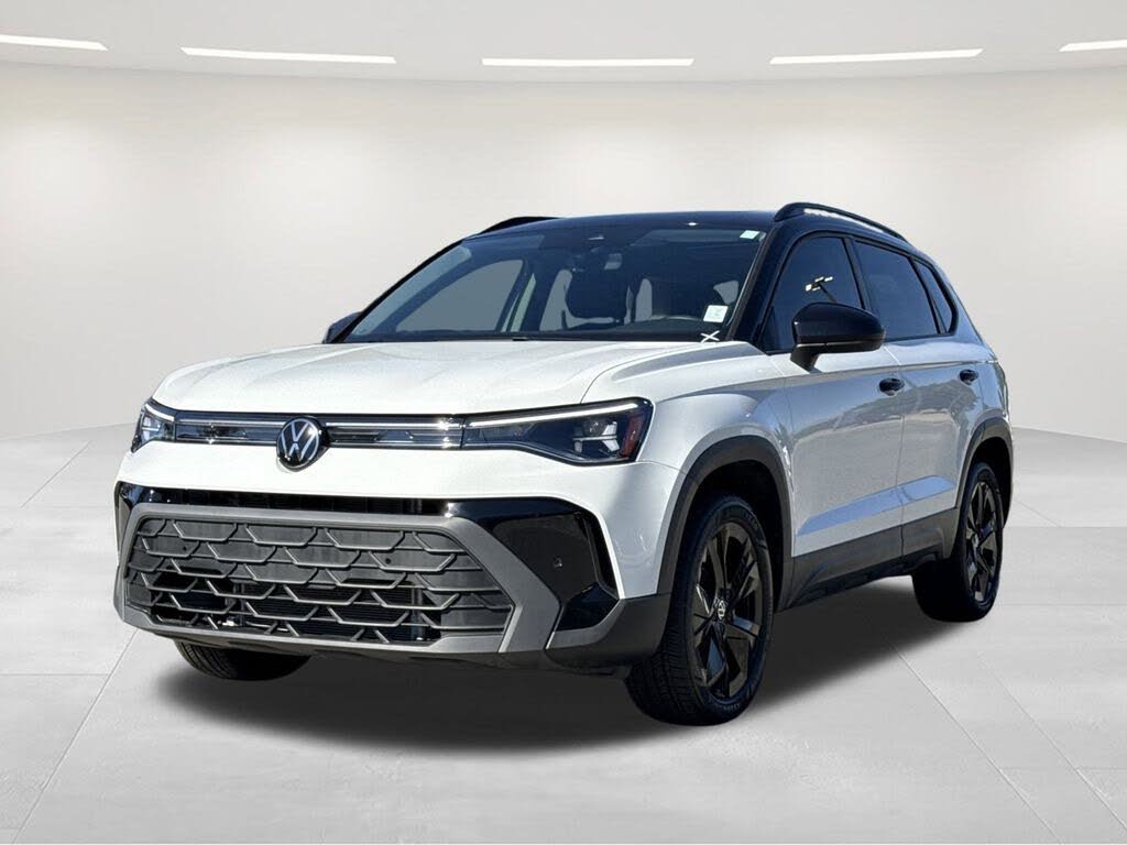 2025 Volkswagen Taos SE Black FWD