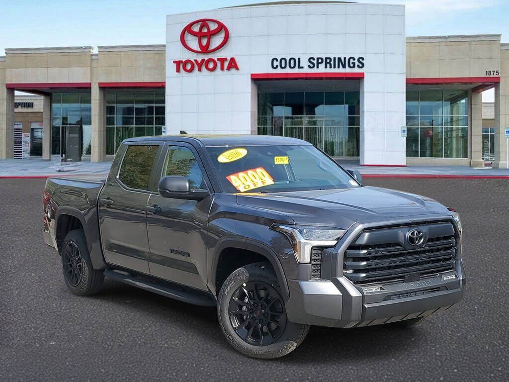 2026 Toyota Tundra SR5 CrewMax Cab 4WD